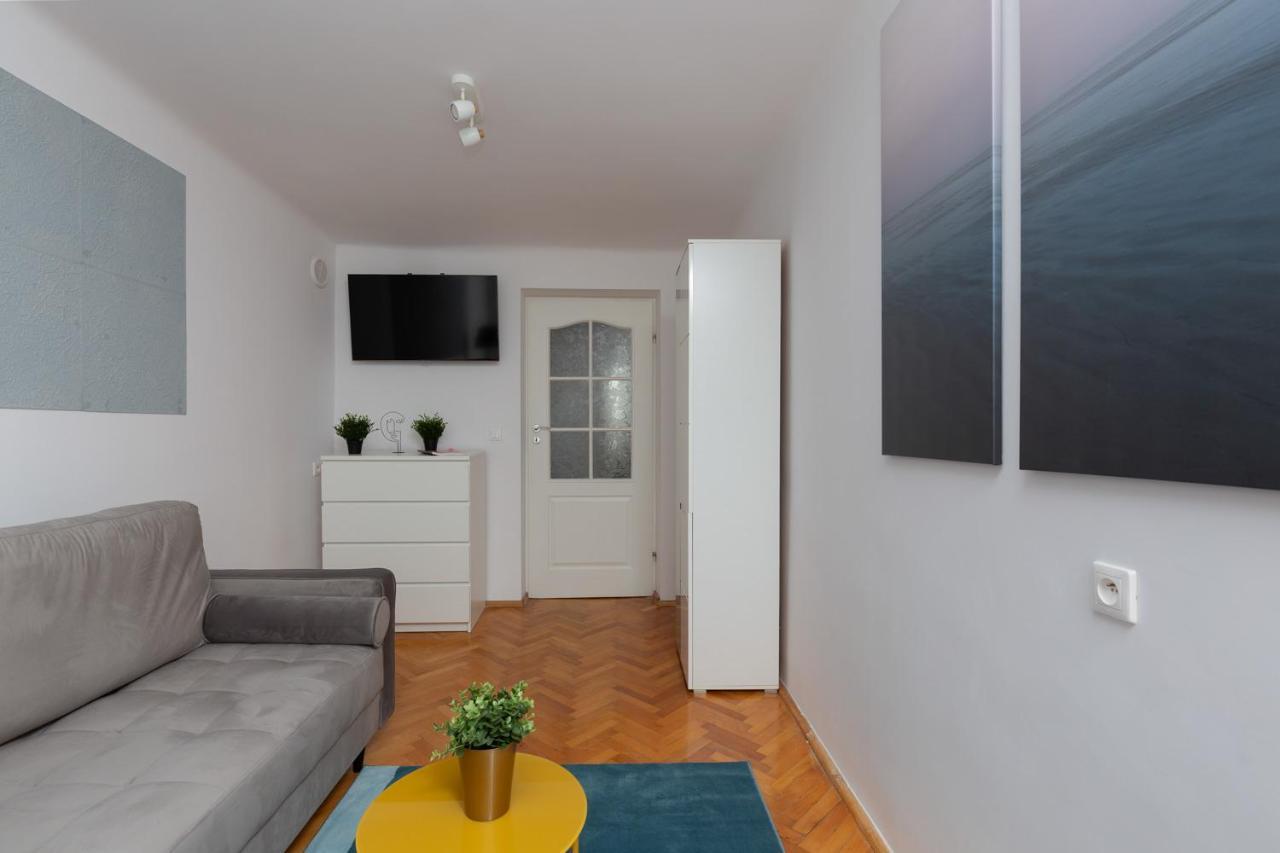 Stars Apartaments City Center By Noclegi Renters Warschau Exterior foto