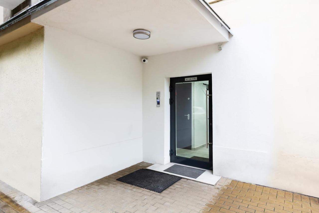 Stars Apartaments City Center By Noclegi Renters Warschau Exterior foto