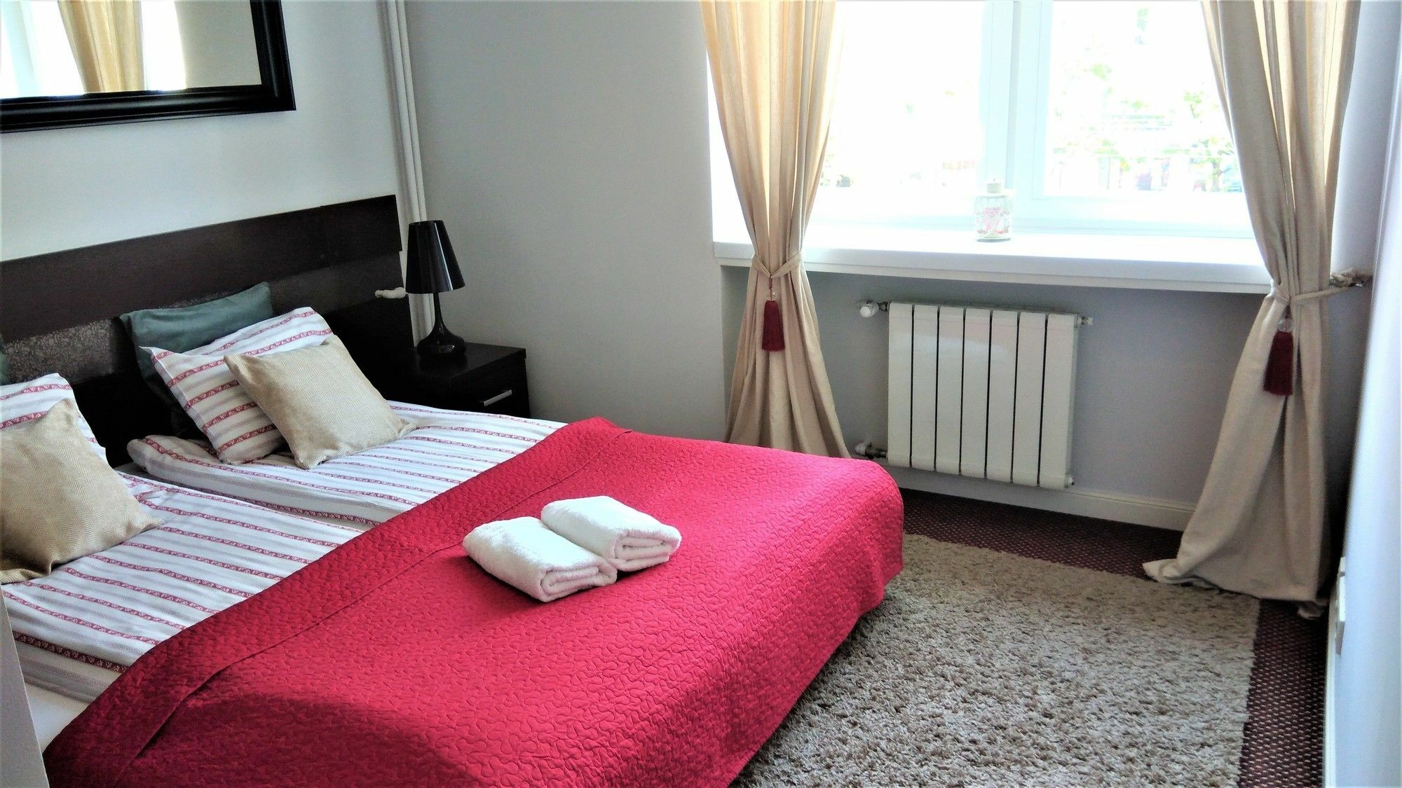 Stars Apartaments City Center By Noclegi Renters Warschau Exterior foto